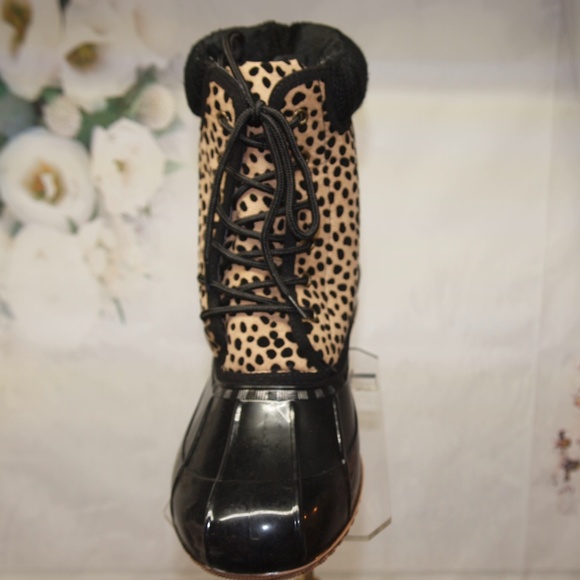 Evi Cold Weather Duck Boots Cheetah Print NIB Warm - Picture 3 of 8